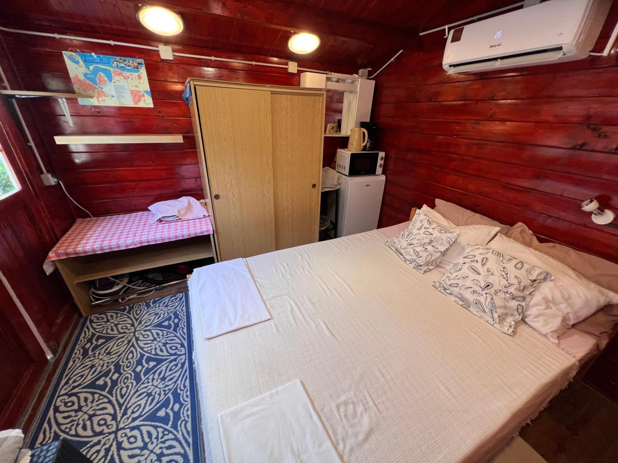 Apartments And Bungalows Vila Dalibor Hoek van Holland Ngoại thất bức ảnh
