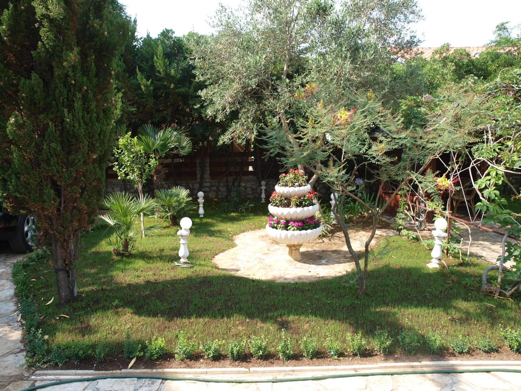 Apartments And Bungalows Vila Dalibor Hoek van Holland Ngoại thất bức ảnh