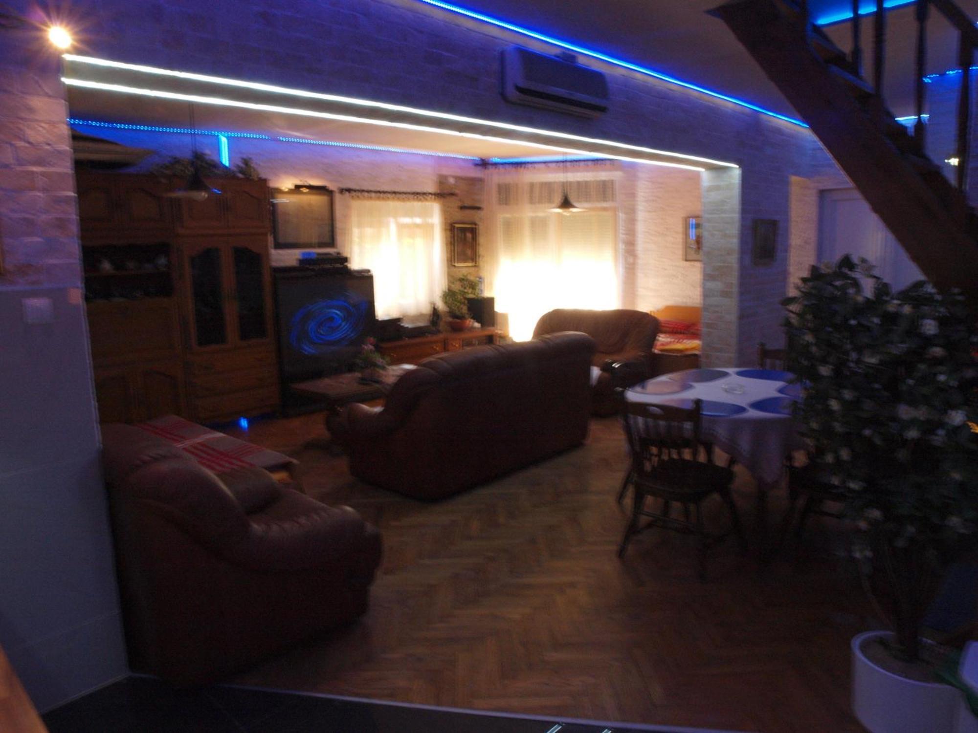 Apartments And Bungalows Vila Dalibor Hoek van Holland Phòng bức ảnh