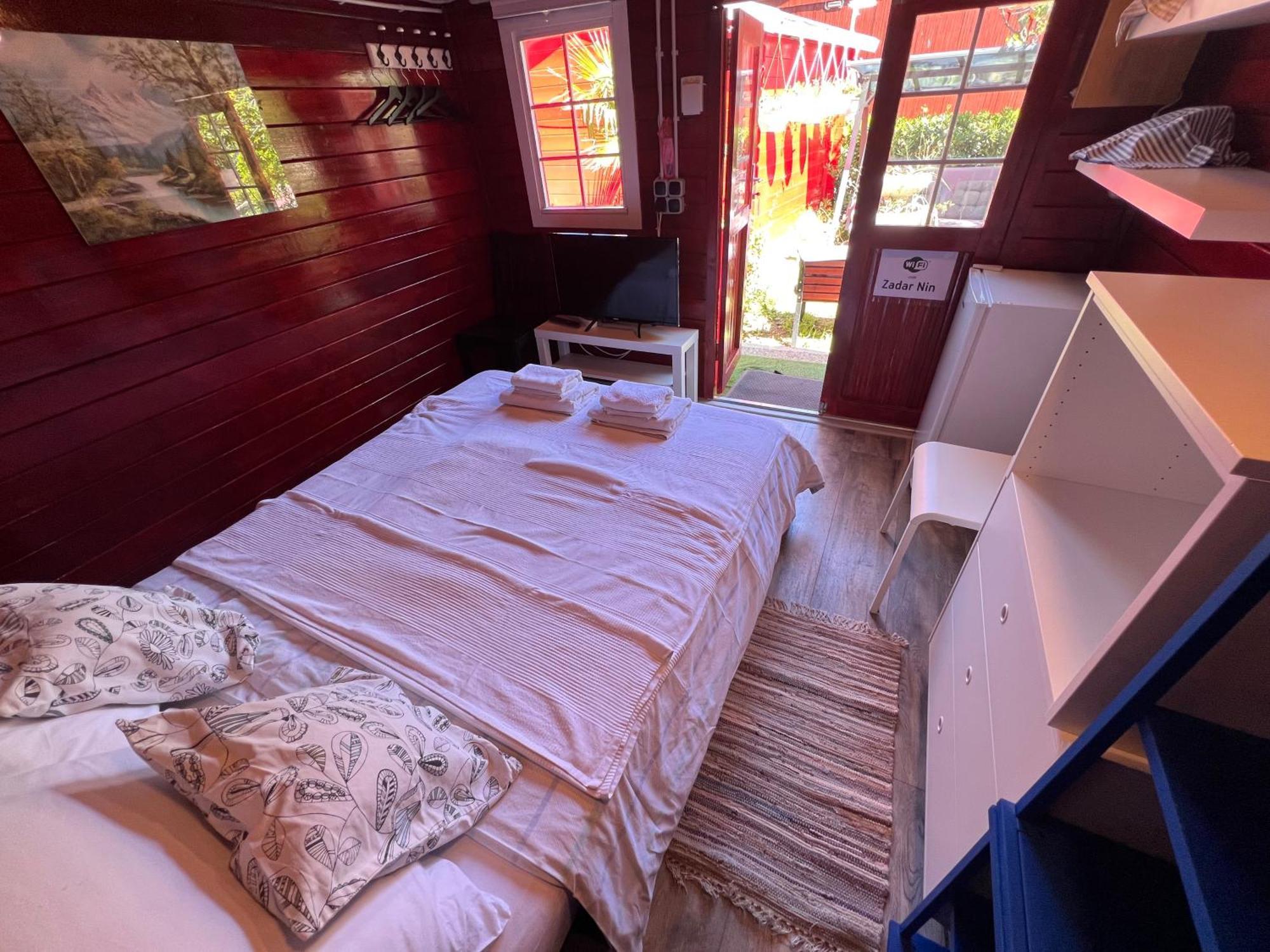 Apartments And Bungalows Vila Dalibor Hoek van Holland Ngoại thất bức ảnh
